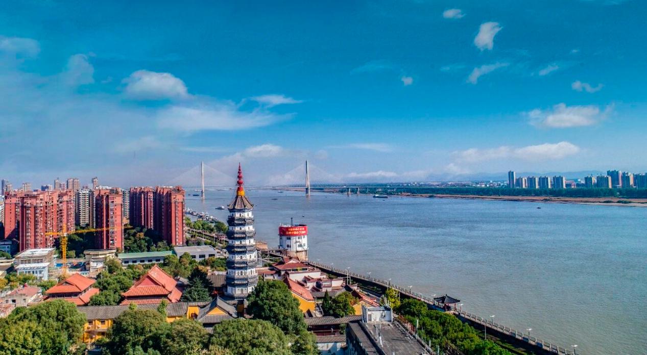 安庆城市风光。安庆市委网信办供图